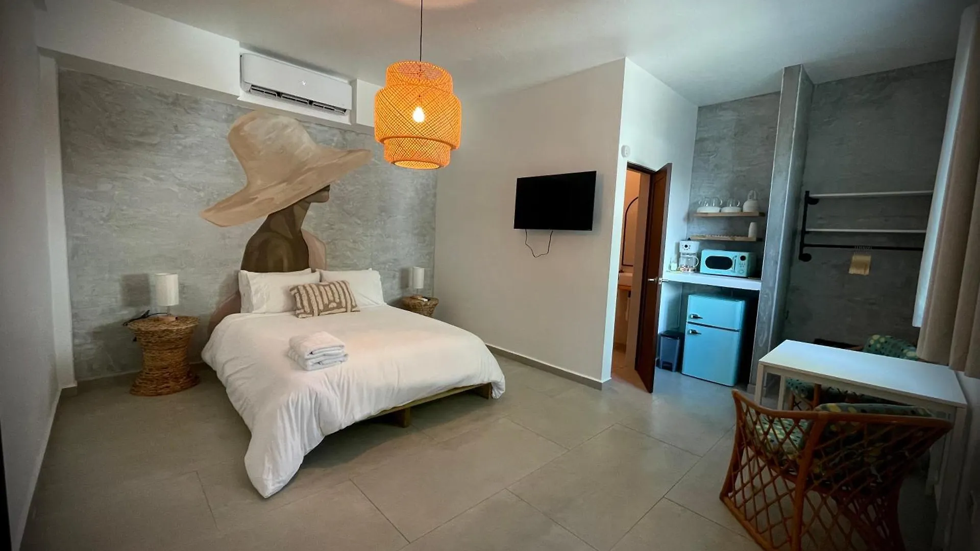 Guest house 1 Corcega Beachfront Suites Rincon